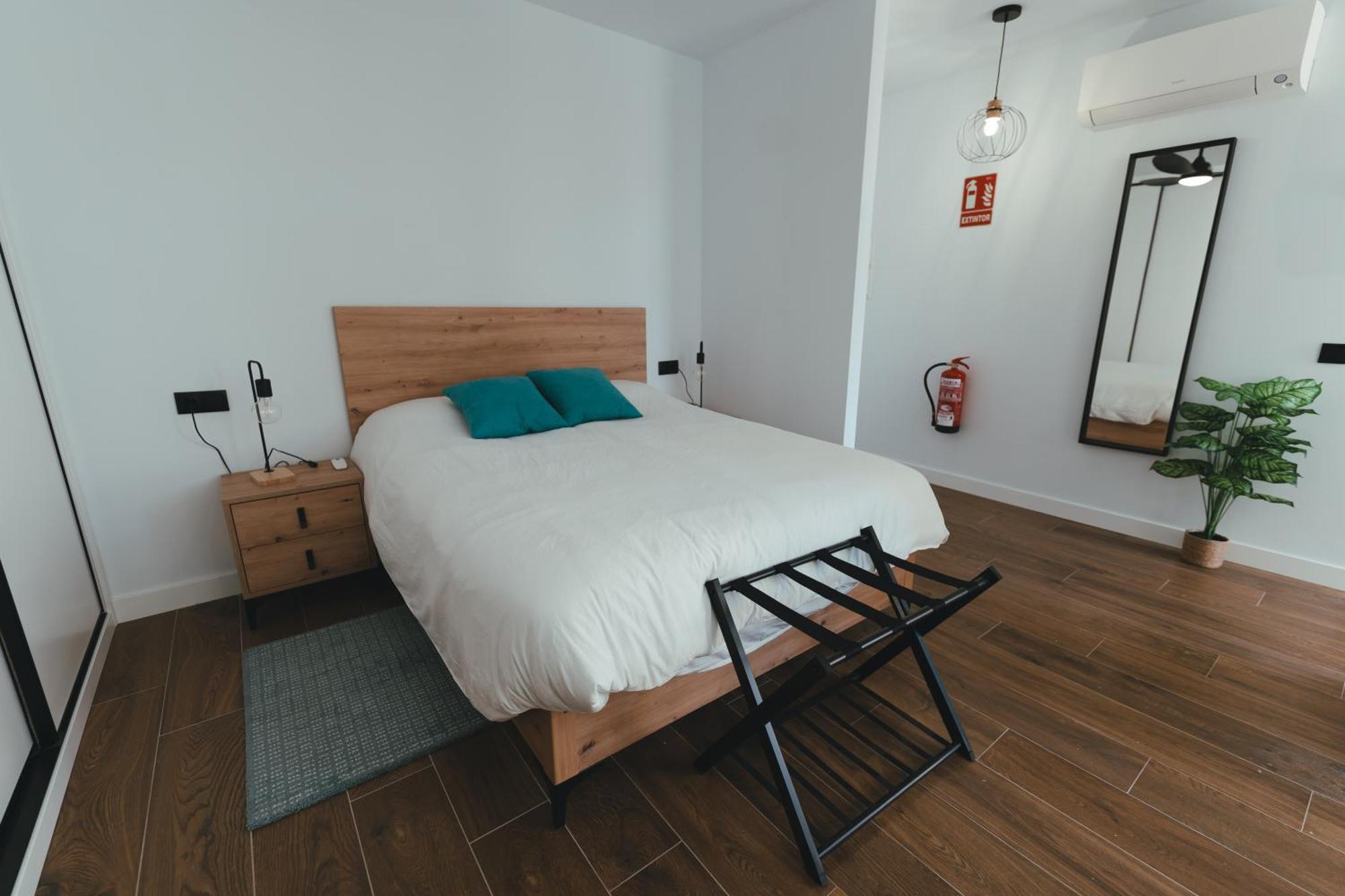 Macarena Suites Касерес Экстерьер фото